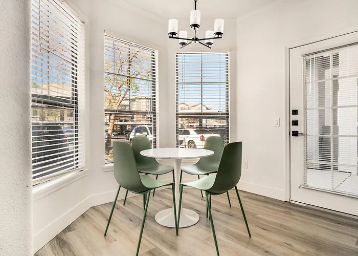 Boulevard 2br By Stadium Pool Parking Gym 10 *
