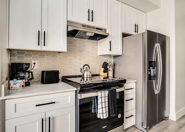 Boulevard 2br By Stadium Pool Parking Gym 10 *